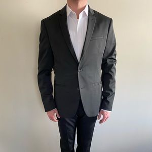 Zara suit